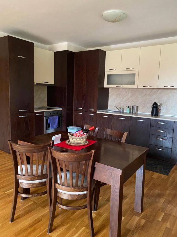 K'S Place Apartment Pravets Golf Resort Bagian luar foto